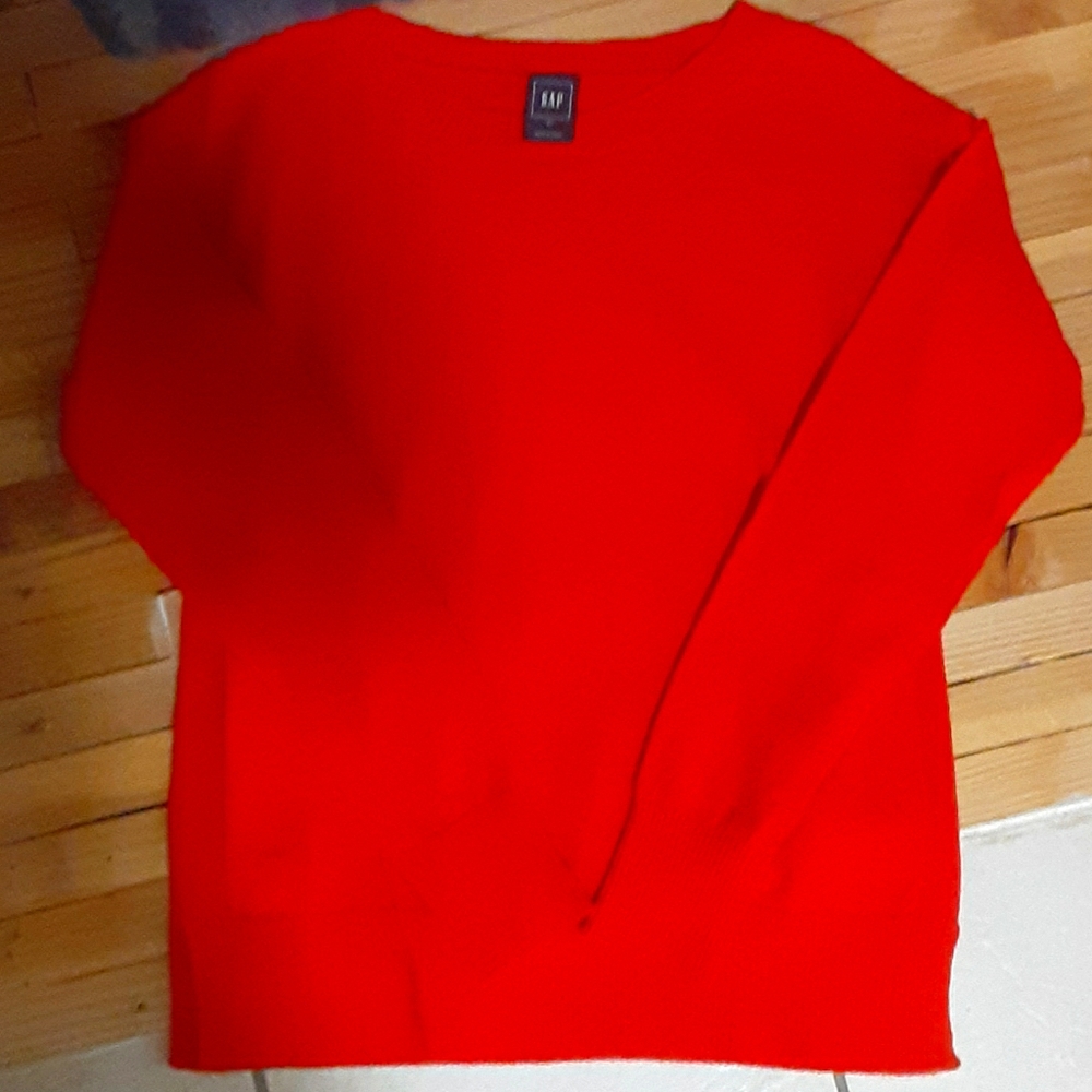 long sleeve gap sweater